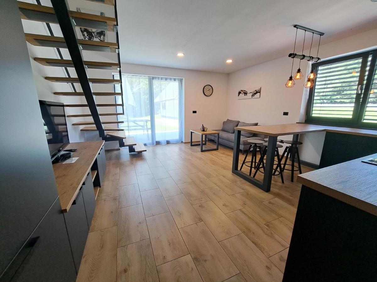 Riverside Apartma 1, 크라니스카고라 외부 사진